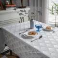 Jacquard Tablecloth with leaf pattern